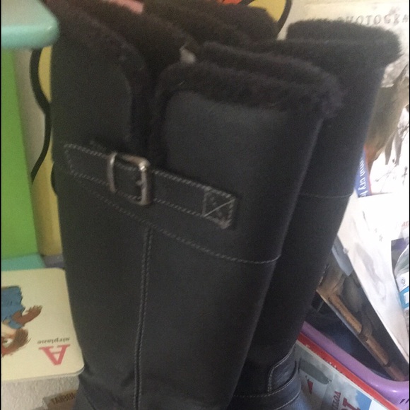 Women’s Waterproof Fashion Boots size 8 - Picture 2 of 2